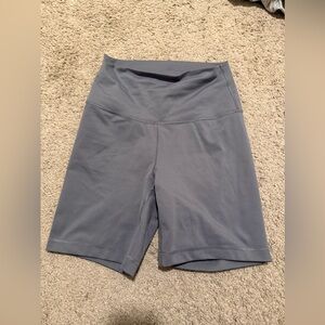 Gray yogalicous 7” Women's biker Shorts